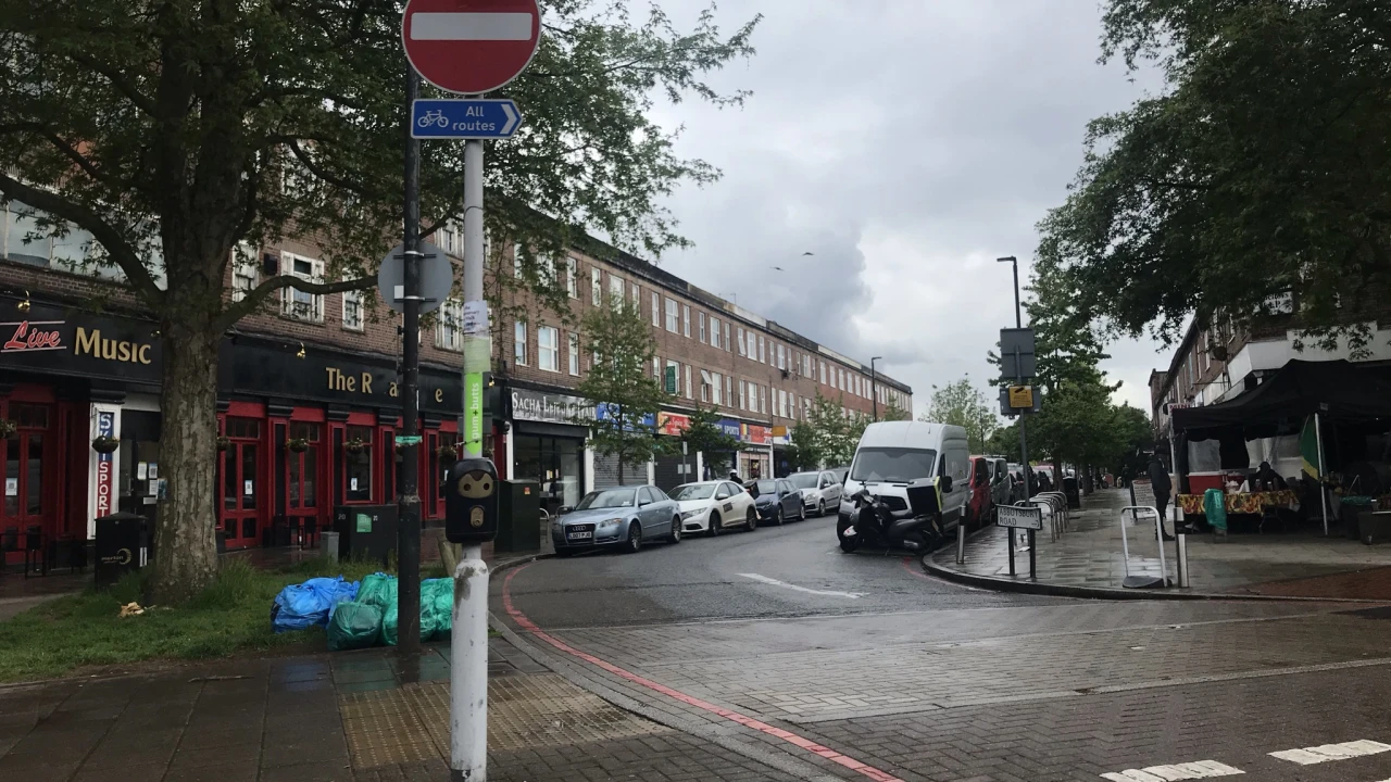 Abbotsbury Road, Morden